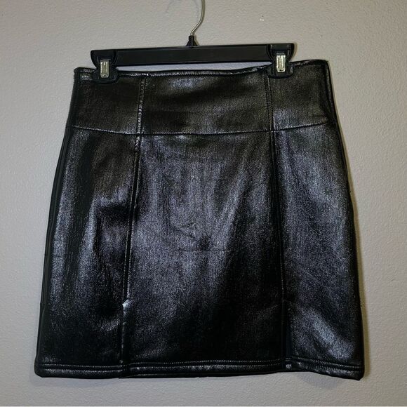 Free People Holding Onto A Dream black coated mini skirt women’s size medium 10 - Picture 3 of 8